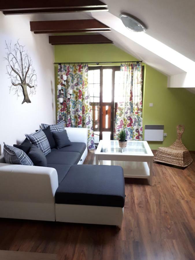 Hrabovo Barbora 19 Appartement Ruzomberok Buitenkant foto